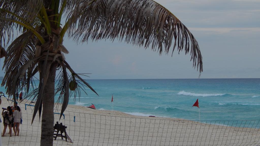Solymar Condos Cancún Extérieur photo