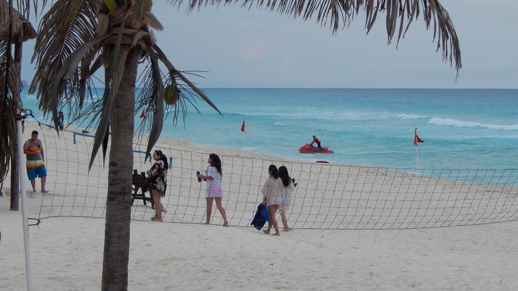 Solymar Condos Cancún Extérieur photo